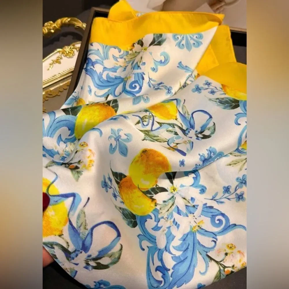 Lemon Scarf H7